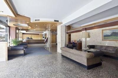 هتل اوتو هوگار