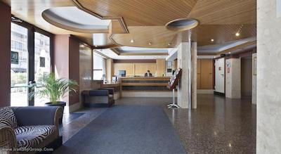 هتل اوتو هوگار