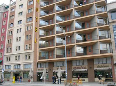 هتل اوتو هوگار