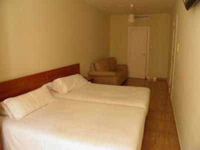 بی ‌سی ‌ان آربن بناویستا هاستل