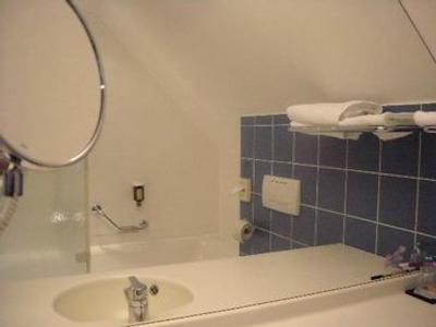 هتل اند پالایس استرودلهف