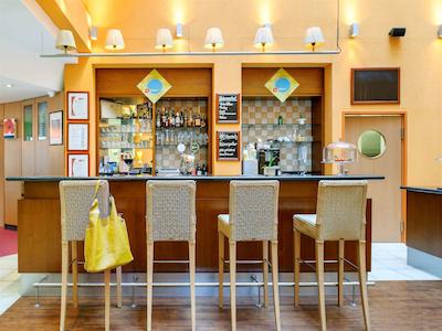 آیبیس وین سیتی