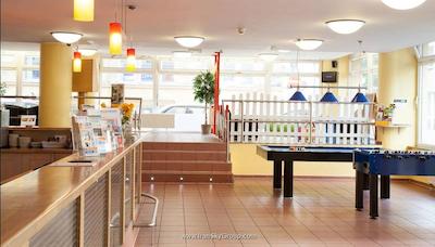 ای اند او کلن نومارکت