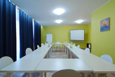 ای اند او کلن نومارکت