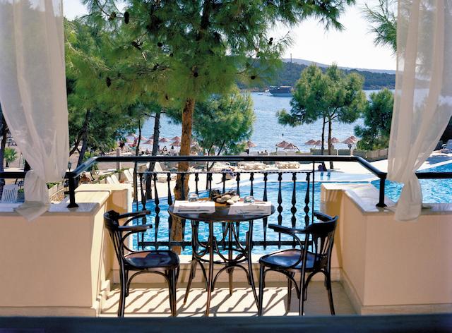 بدروم پارک ریزورت