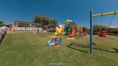 بدروم پارک ریزورت