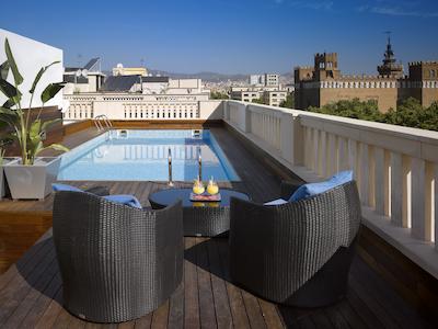 کی کی پیکاسو بارسلونا