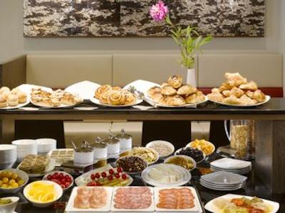 کی کی پیکاسو بارسلونا