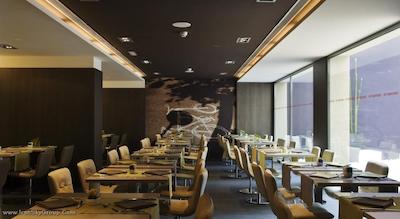 987 بارسلونا