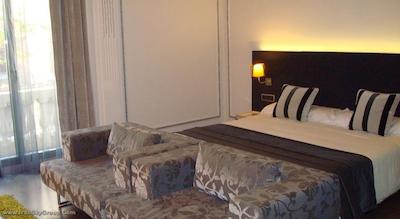 987 بارسلونا