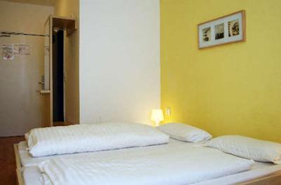 ای اند او وین استادتهال