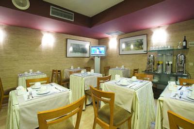 آپارت هتل سناتور