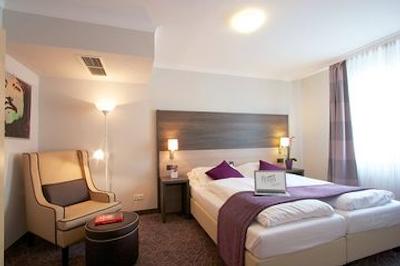 آریون سیتی هتل وین