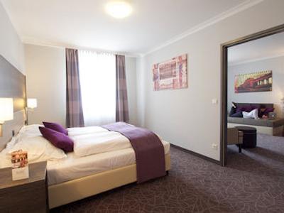 آریون سیتی هتل وین