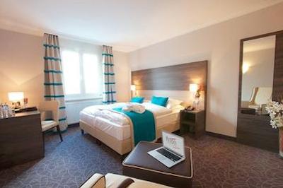 آریون سیتی هتل وین