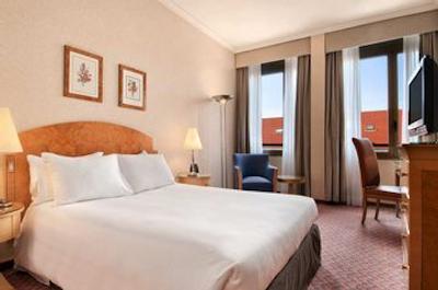 هیلتون میلان