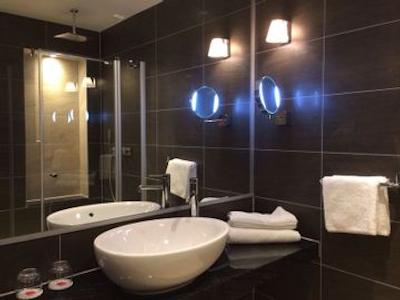 ایکس او هتل کوچر