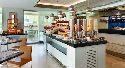 رامادا هتل اند سوئیتس کمال پاشا