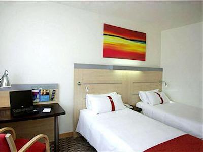 هالیدی این اکسپرس بارسلونا سیتی 22