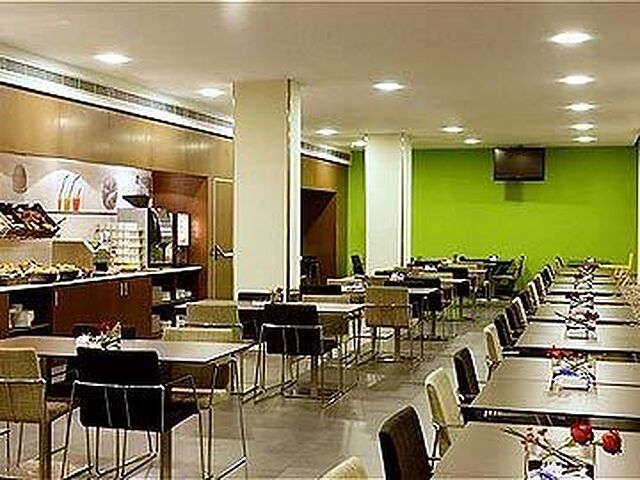 هالیدی این اکسپرس بارسلونا سیتی 22