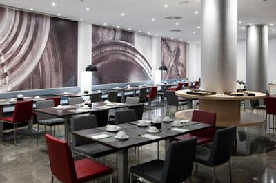 ان اچ دیاگونال سنتر