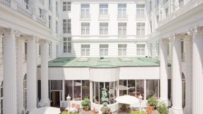 آتلانتیک کمپینسکی هامبورگ