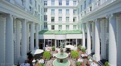 آتلانتیک کمپینسکی هامبورگ