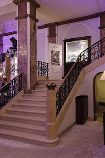 آتلانتیک کمپینسکی هامبورگ