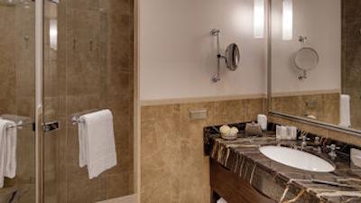 آتلانتیک کمپینسکی هامبورگ