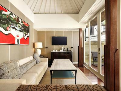 سوفیتل بالی نوسا دوا بیچ ریزورت