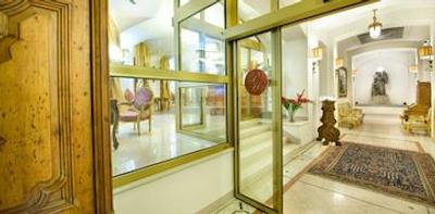 چارلز بریج پالاس