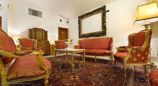 چارلز بریج پالاس
