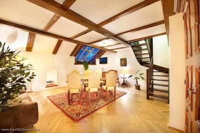 چارلز بریج پالاس