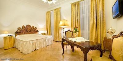 چارلز بریج پالاس