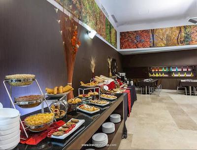 بارسلو توره آریاس