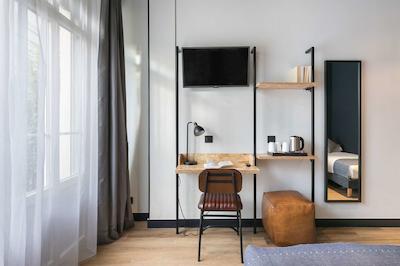 بست وسترن هتل ریویرا