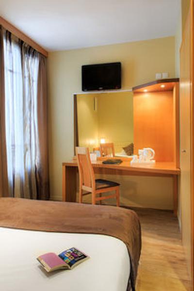 بست وسترن هتل ریویرا