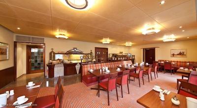 نووم هتل بولوارد اشتوتگارت سیتی