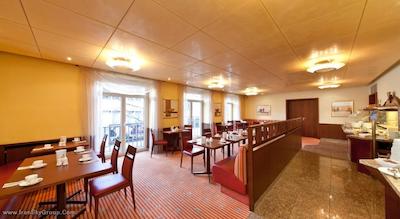 نووم هتل بولوارد اشتوتگارت سیتی