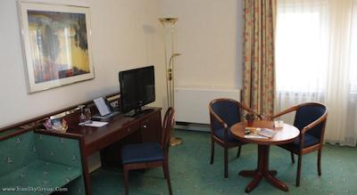 نووم هتل بولوارد اشتوتگارت سیتی