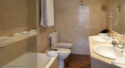 ای سی کوزکو