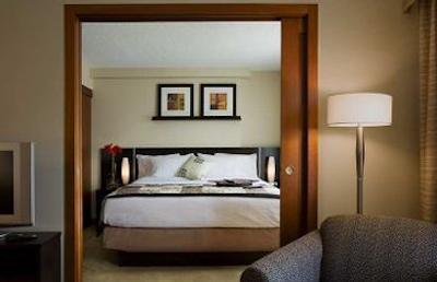 امبسی سوئیتس مونترئال