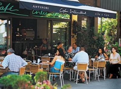 امبسی سوئیتس مونترئال