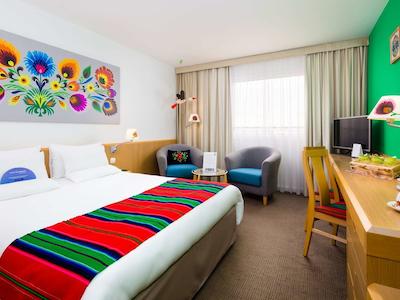 نووتل وارسزاوا سنتروم