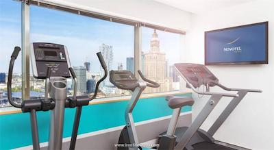 نووتل وارسزاوا سنتروم