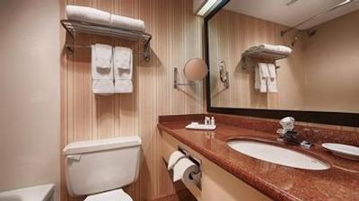 بست وسترن پلاس روهمپتون هتل اند سوئیتس