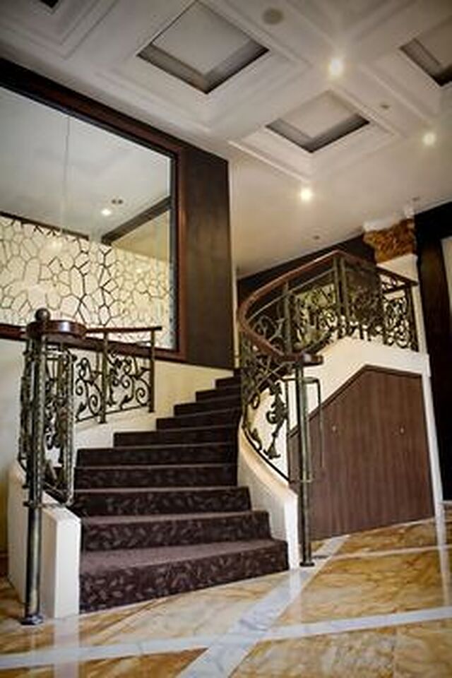 بست وسترن گرند پالاس کمایوران
