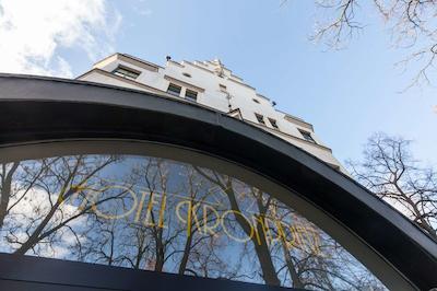 نووم هتل کرنپرینز برلین