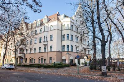 نووم هتل کرنپرینز برلین