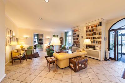 نووم هتل کرنپرینز برلین